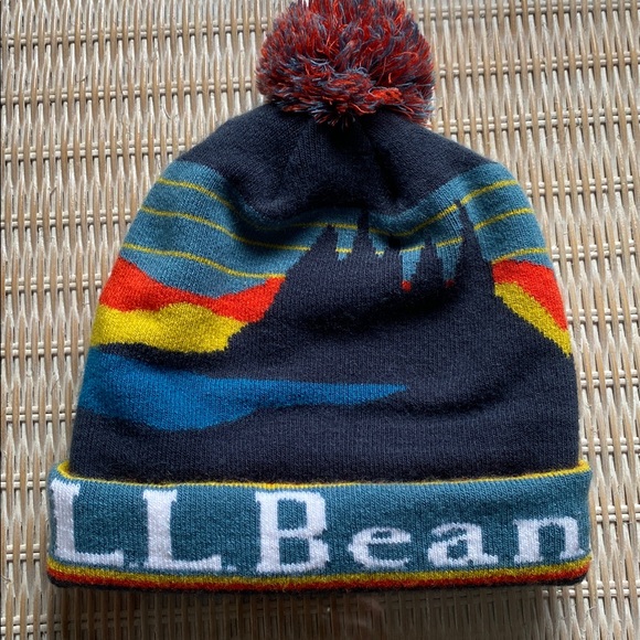 L.L.Bean Katahdin Pom Graphic Hat - Picture 2 of 6
